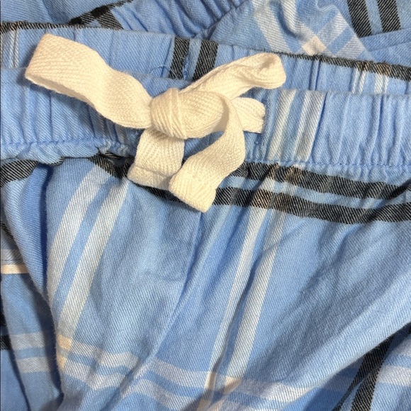 Wondershop Matching Men and Woman’s Light Blue Plaid Pajama Set  Size L (both) - Picture 4 of 5